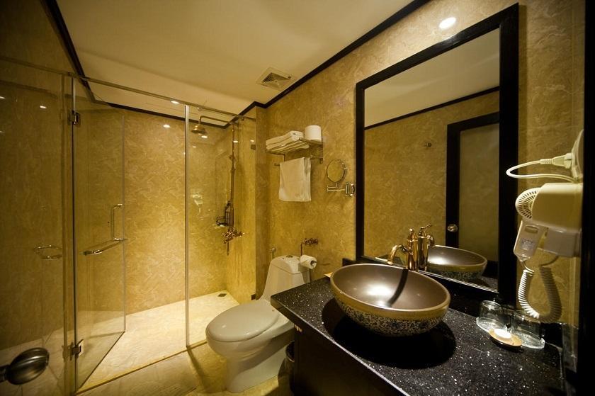 Huyen Chau Hotel 河内 外观 照片