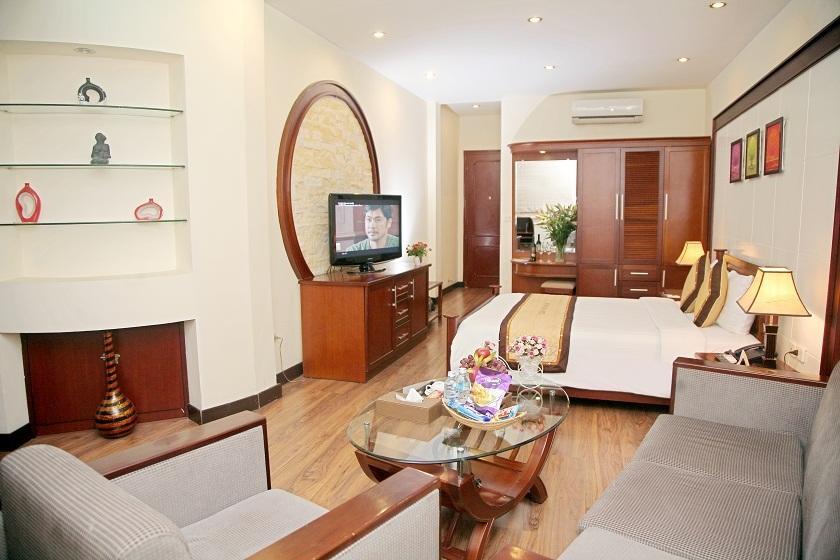 Huyen Chau Hotel 河内 外观 照片